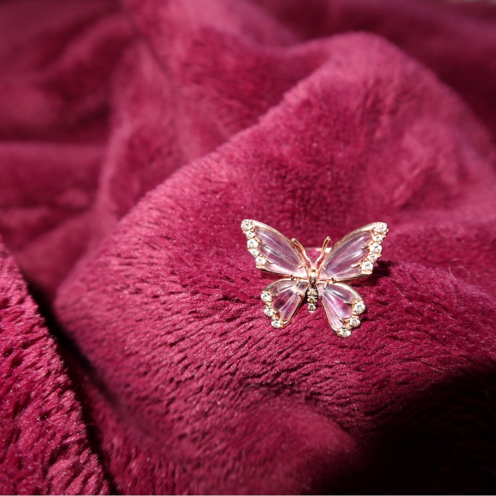 Le Vain Ring 14k rose gold butterfly diamond amethyst